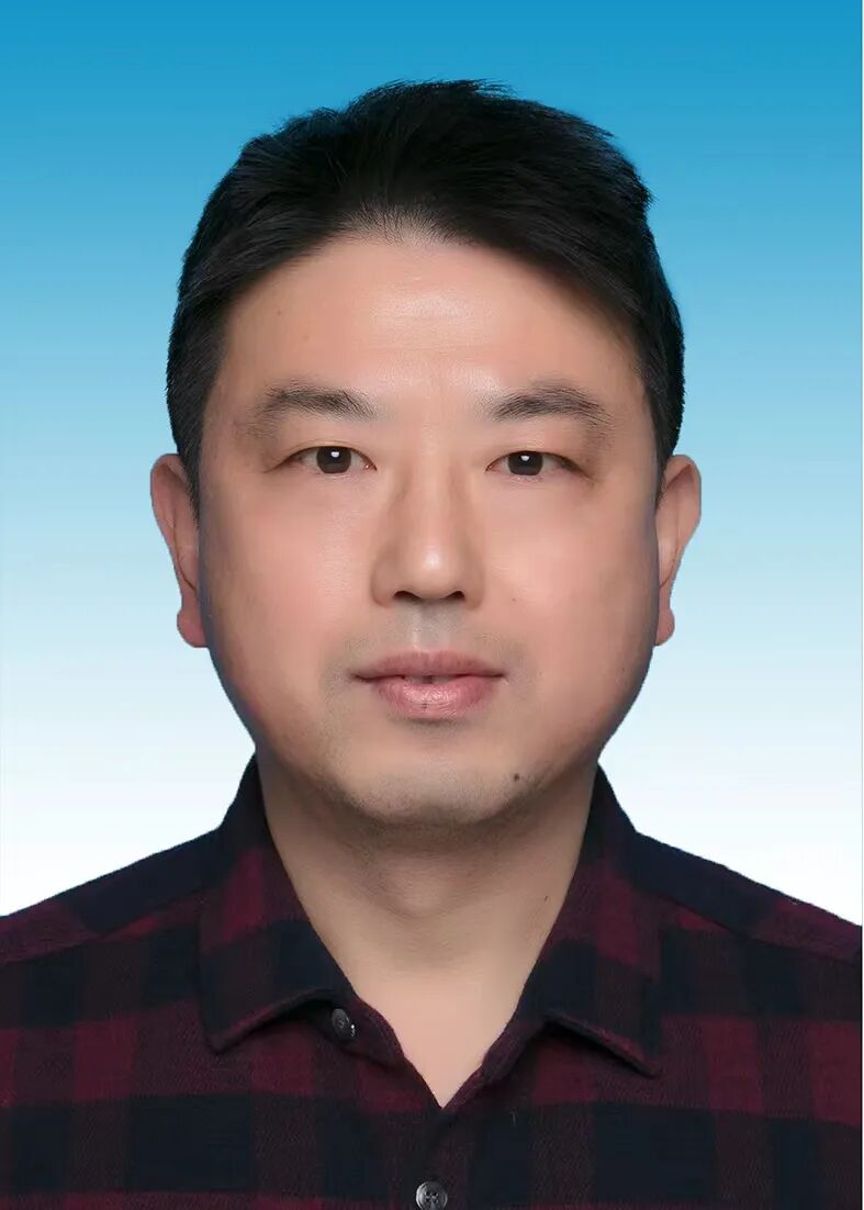 怎么装青光眼眼睛里装“阀门”，摆脱难治性青光眼困扰！_https://www.jmylbn.com_新闻资讯_第13张