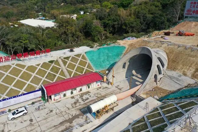 日均進(jìn)尺1米，汕頭灣海底隧道正在穿越第一處地質(zhì)斷層的圖10