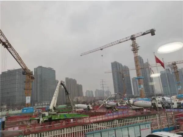 3.3萬方基坑底板澆筑完成，真如城市副中心核心商業區建設跑出“加速度”的圖3