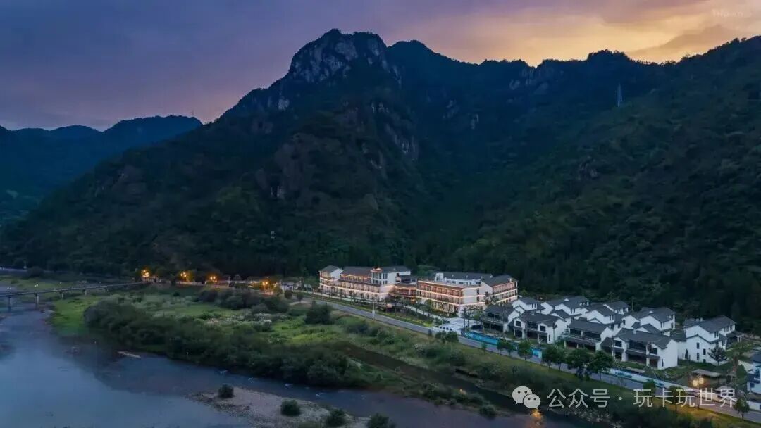 暑期亲子玩水酒店汇总 江景套房699起 多店周末不加价