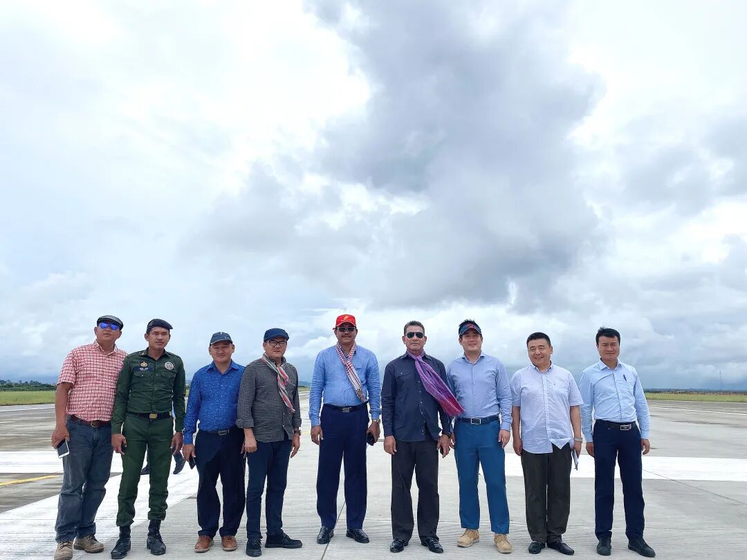 柬埔寨民航局部长毛哈万纳阁下率团视察七星海国际机场 对机场项目建设进展给予了充分肯定和高度赞扬