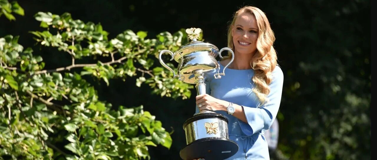 再现澳网 | 墨尔本记忆：2018年沃兹携首冠重返世界第一