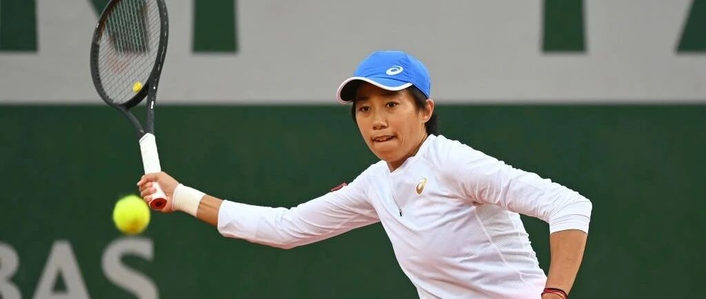 中国军团 | 张帅挑落凯斯晋级法网次轮