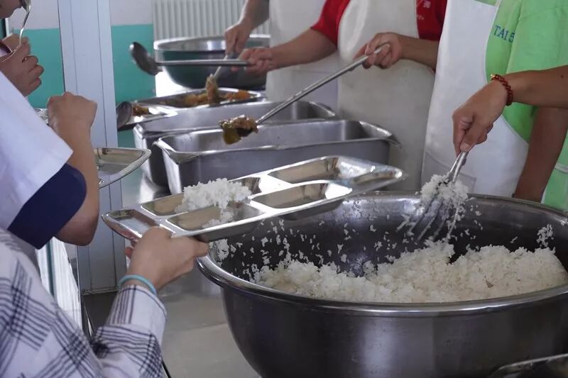 阳光公益行 爱心悦童心——德信体育app2019光明爱心公益行(图7)