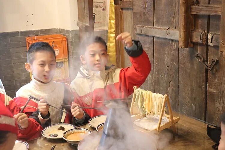 正宗老布鞋北京品牌有哪些_老北京布鞋正宗品牌_哪家是正宗老北京布鞋品牌