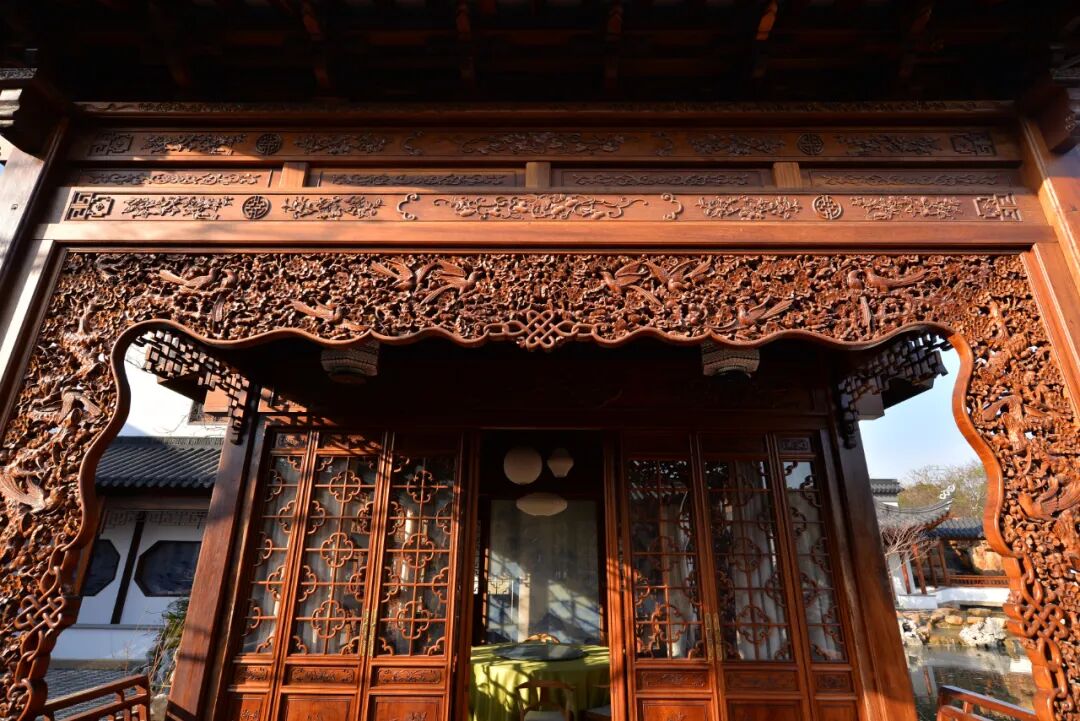 《丰德园》后记:呈现艺术,退隐艺术家