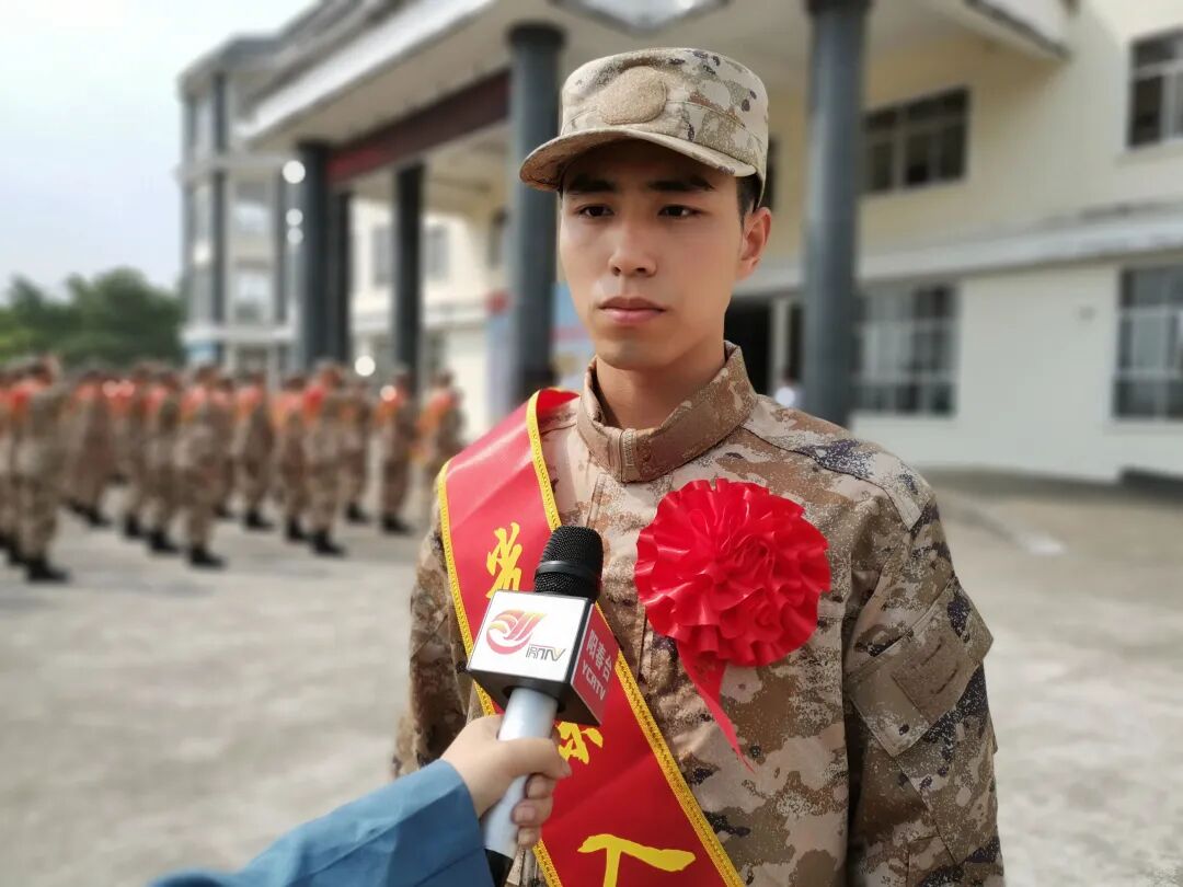 阳春市举行春季新兵入伍欢送仪式