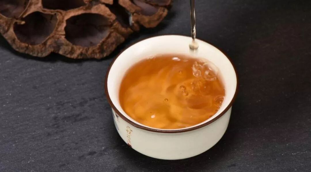 老年人为啥不能喝浓茶