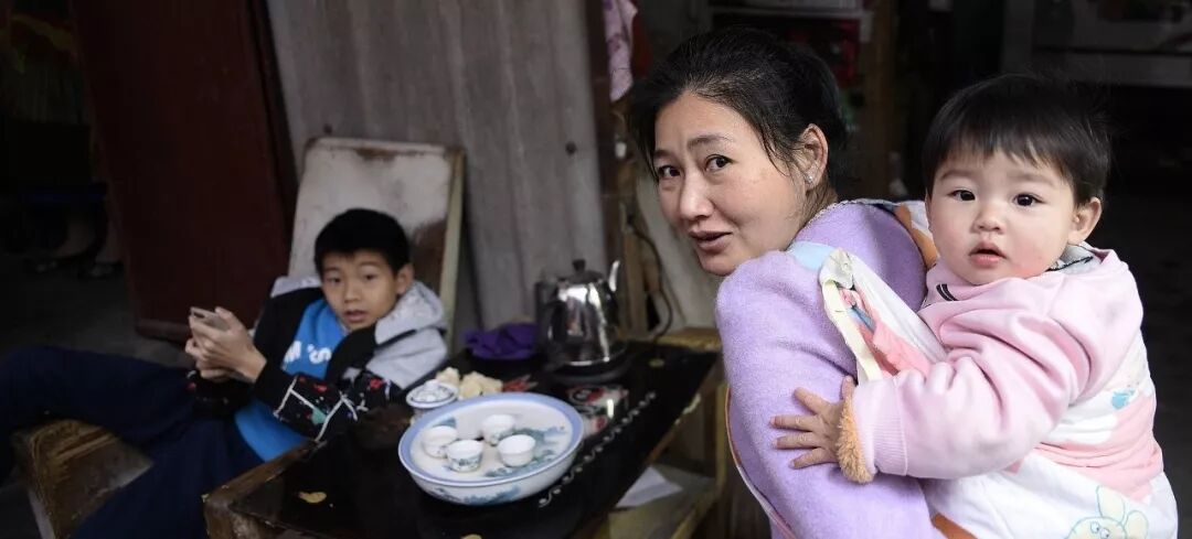 股权质押违约频现，286股实控人质押比例近100%