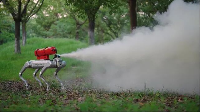 魔法原子发布的行业四足。图片来源：企业供图