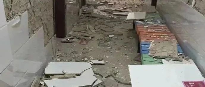 深夜连发地震，“连人都站不稳”，！