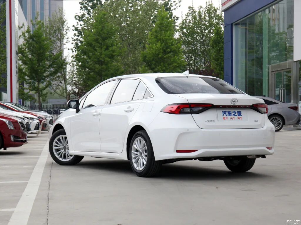 全系标配自适应巡航！轴距2750mm，速腾的对手来了！