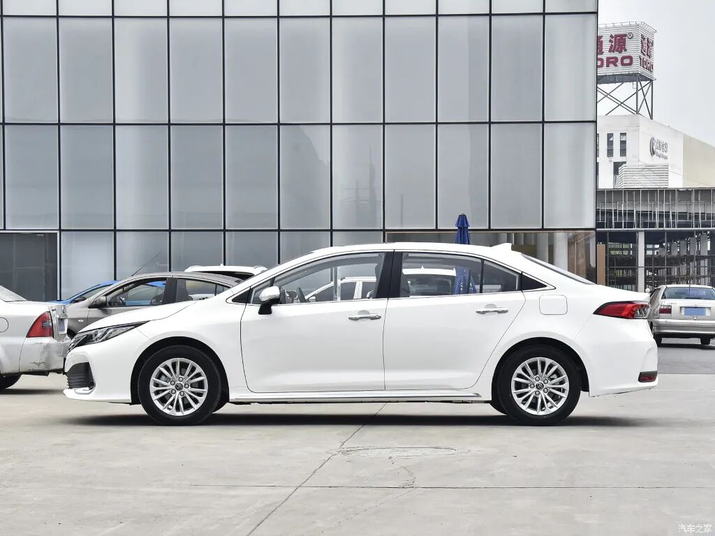 全系标配自适应巡航！轴距2750mm，速腾的对手来了！