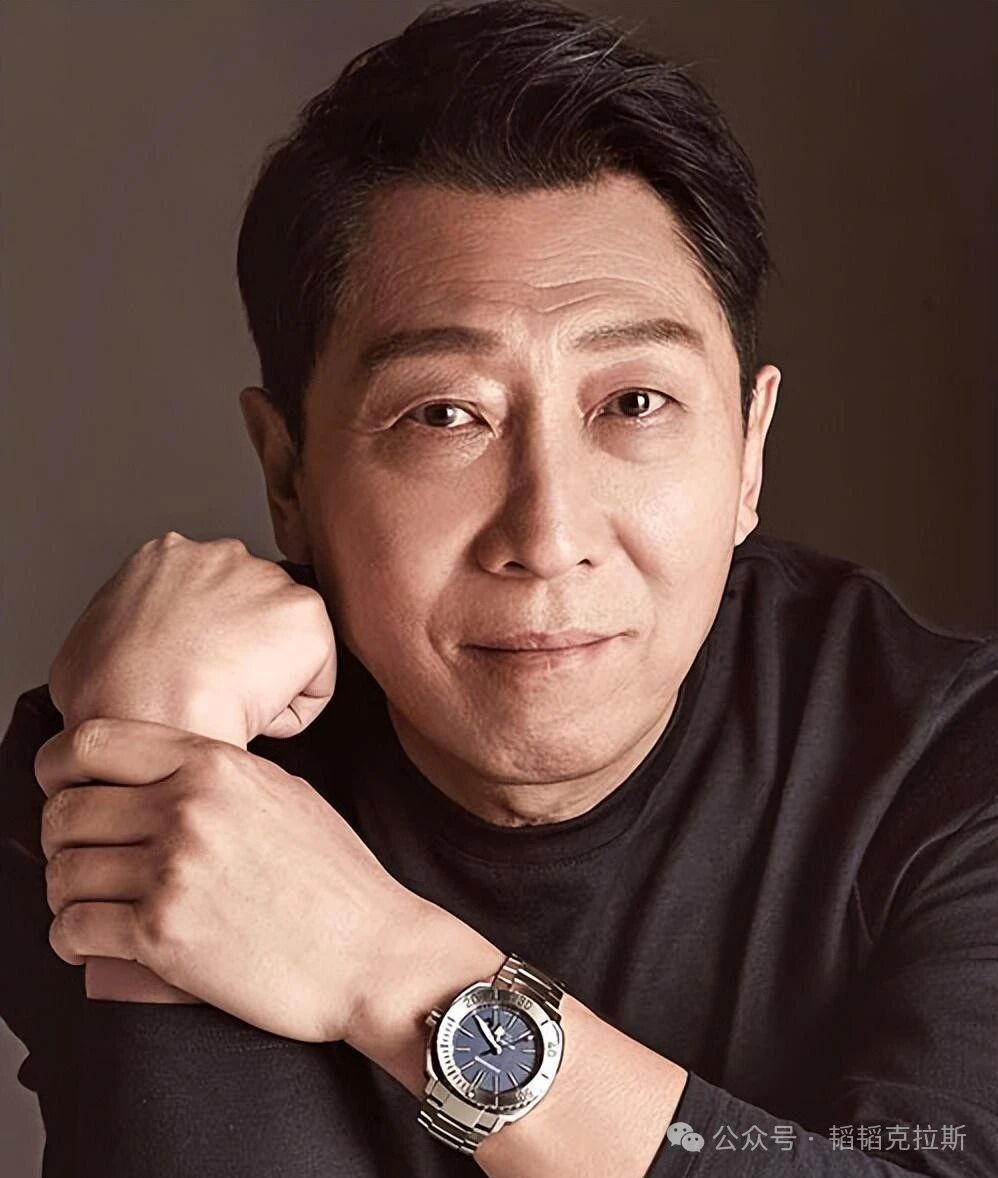韩童生:娶了初恋妻子,拍戏赚的钱全给她,他真是“妻管严”?