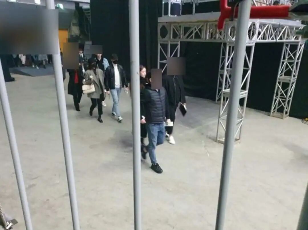 【情感】突然奉子成婚！悄悄恋爱5年，全网含泪祝福，可她老公谁啊...（组图） - 54