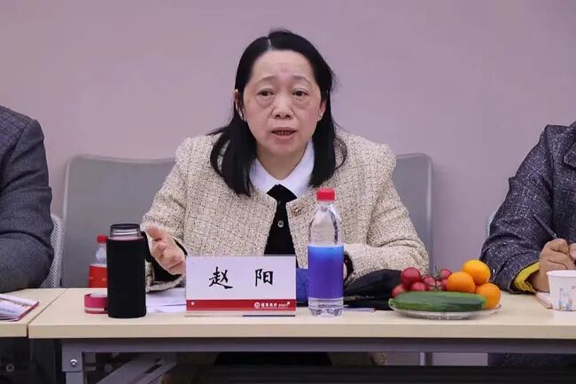 宝鸡钛业协会召开“跨境人民币支持钛产业发展”政银企对接会