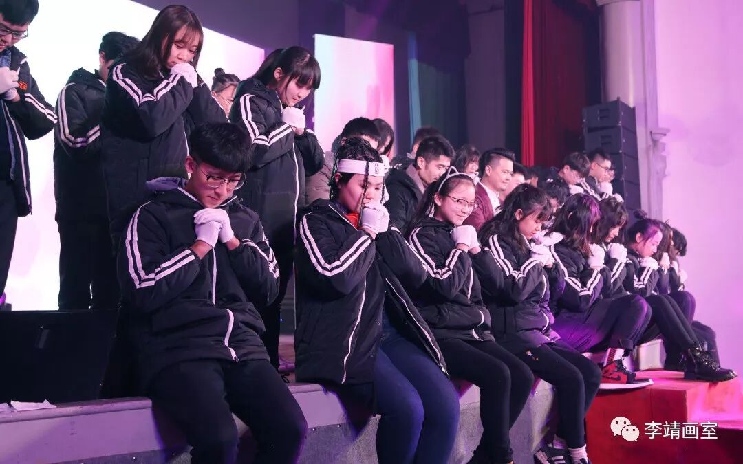 北京李靖美術培訓畫室2019年跨年晚會精彩回顧