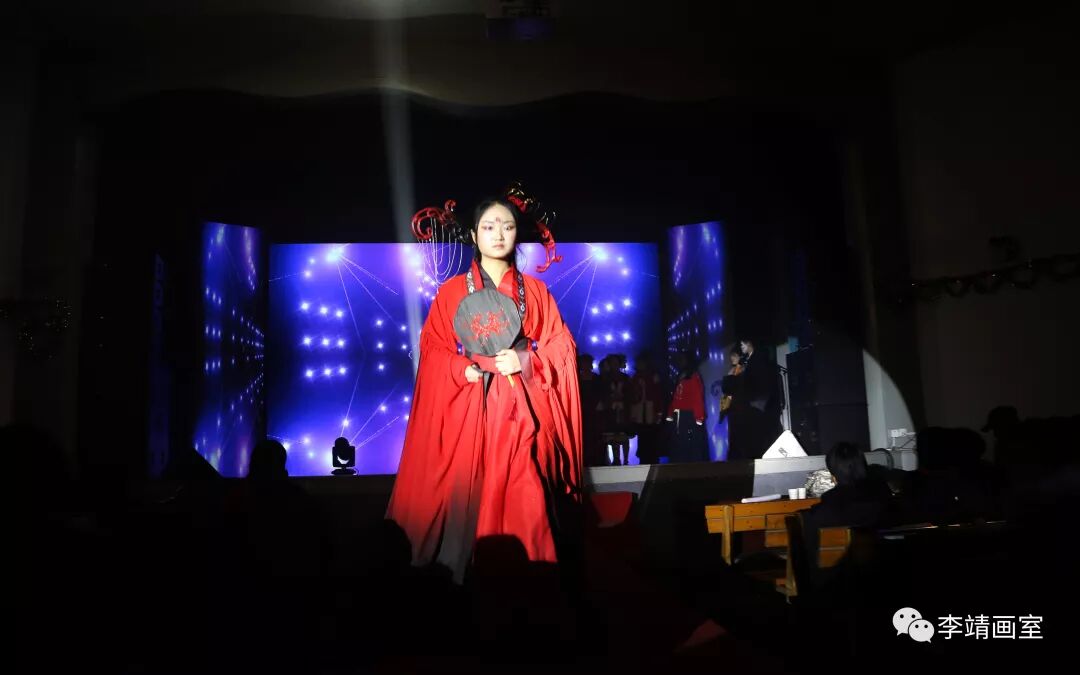 北京李靖美術培訓畫室2019年跨年晚會精彩回顧