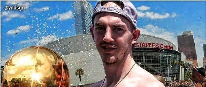 对比之下，高下立判！不好意思，洛杉矶只有一个卡皇