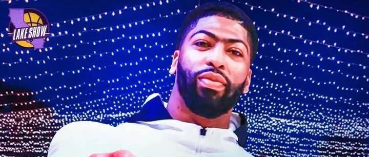 默不作声干大事，浓眉休赛期喜提婚戒