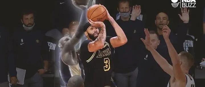 蛇鳞为甲曼巴为魂，穿着这身球衣就绝对不想输球