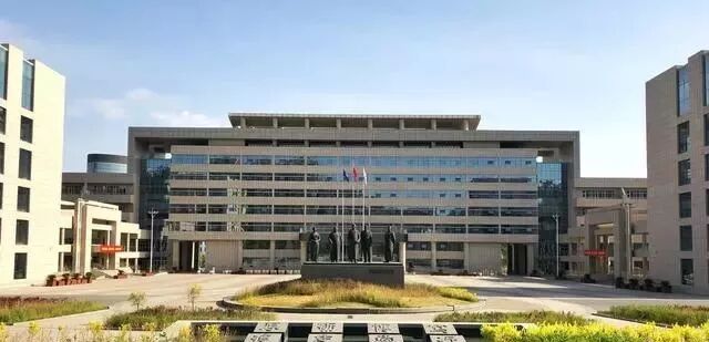 乌鲁木齐一中中学_乌鲁木齐市第一中学_乌鲁木齐市第一中学喜报