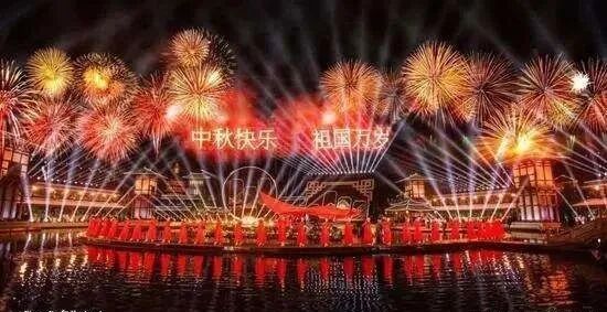 央视中秋晚会谁的佩饰艳压群芳