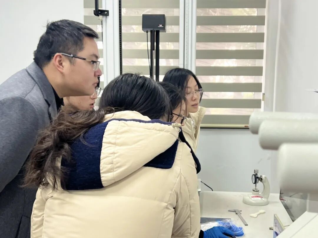 圓滿收官！Instron攜手交大共話材料力學(xué)前沿