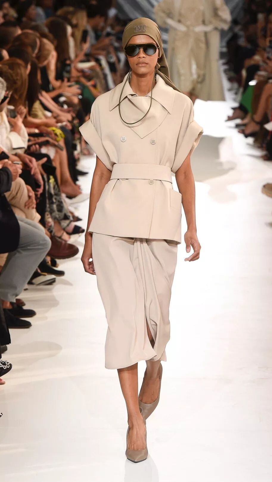 潮時尚 | 知否，知否 ，潮流該往哪兒走？ 時尚 第34張