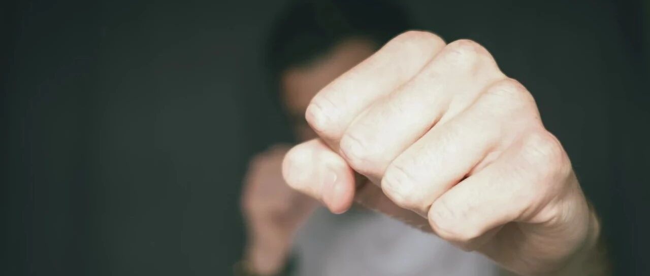 知名男艺人致歉，称自己不知靖国神社！可口可乐、娃哈哈、徐福记排队官宣：终止合作！人民日报、央视发声