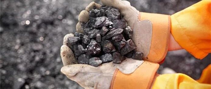 发生了什么？一则评论刷屏，万亿赛道暴力反弹，期货大涨11%！新能源却崩了：5000亿"光伏茅"大跌7%