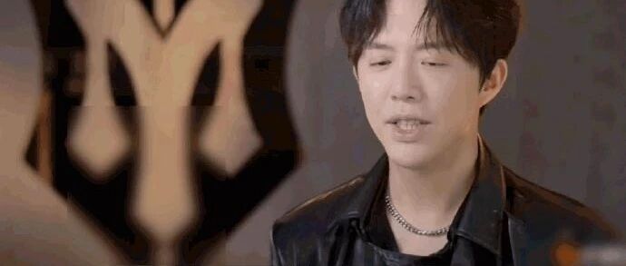 李云迪嫖娼被行拘，《披荆斩棘的哥哥》前八期全部下架！股民：传媒股风险好大