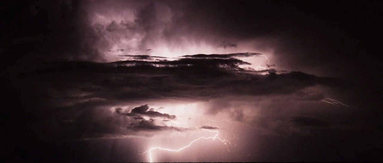 重磅利空：A股最牛板块突然崩了！榨菜看吐了，康师傅暴跌15%，刚刚紧急道歉！港股大反攻：腾讯阿里美团涨6%！融创惨遭“股债双杀”