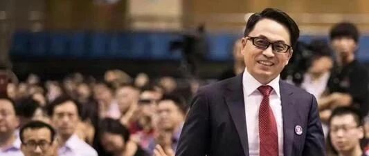 这个周末，高瓴又炸了！1500亿龙头又飙新高，重仓一把大赚26亿！更有“潜伏”巨头上市来了，狂赚至少2000%！