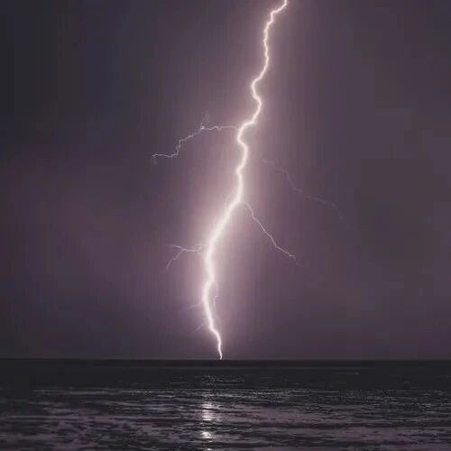 深夜惊魂！突发商誉爆雷：一把减值约60亿，64亿市值“快亏光”，近6万股民中招！股价3个多月暴跌48%，网友：瑟瑟发抖！