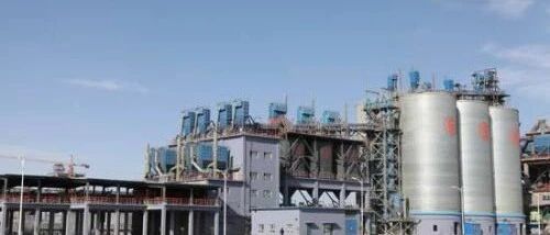 8万股民沸腾！2500亿重磅重组，A股水泥新一哥来了！产能超3200亿龙头，社保公私募提前潜伏！下周一复牌，能拉几个涨停？