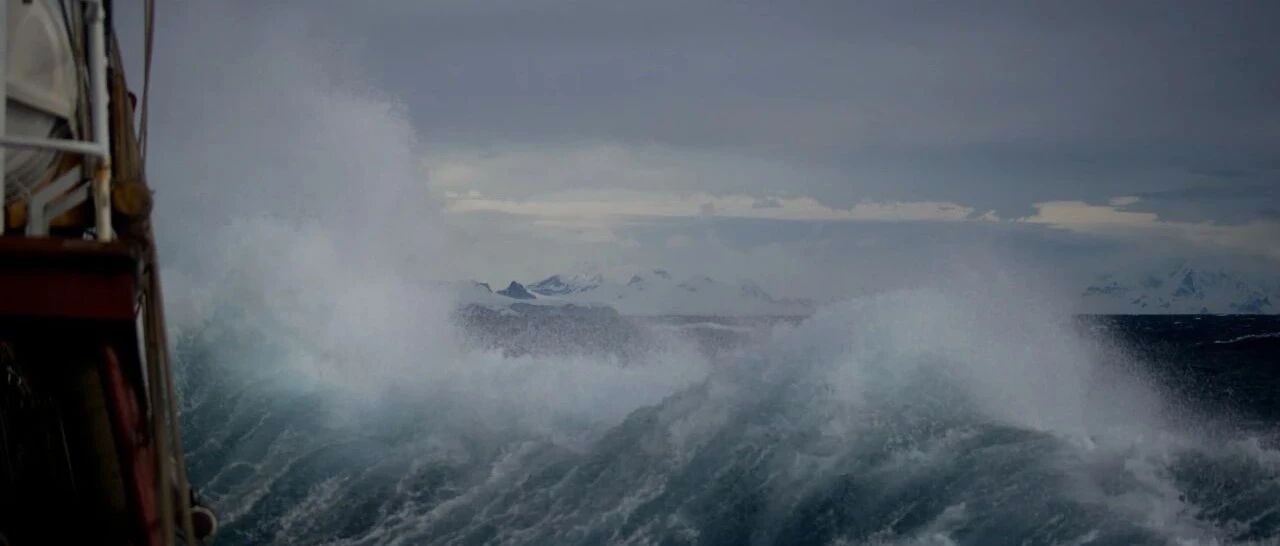四川信托被实施管控！工作组入驻，四川宏达等四股东被采取监管强制措施！影响有多大，监管回应来了