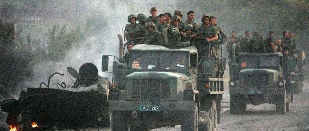 热搜第一！乌总统：西方完全放弃乌克兰！赛道股大爆发，500亿牙茅突然涨停了