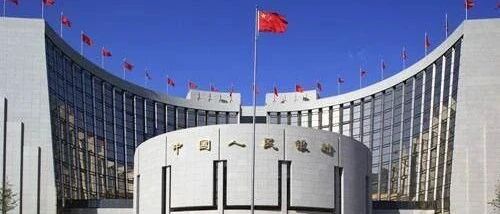 央妈放大招！提前剧透“麻辣粉”续做，A股又爆发，外资加仓45亿！比亚迪市值直逼大众，黑天鹅突袭，500亿白马股盘中大跳水！