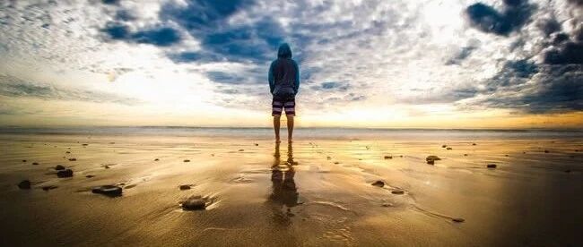 血亏98%！一券商纪委书记"栽了"：替65岁老太太狂投3000万！法院判了