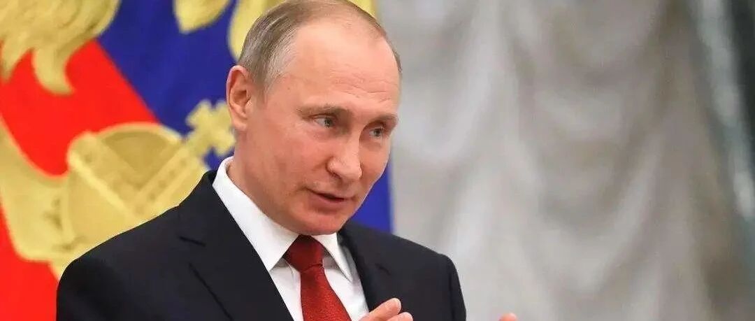 刚刚，普京决定"出兵"，乌克兰发生爆炸！全球股市又重挫：美股期货狂跌，港股暴跌700点，A股白酒大跌！原油、黄金大涨了