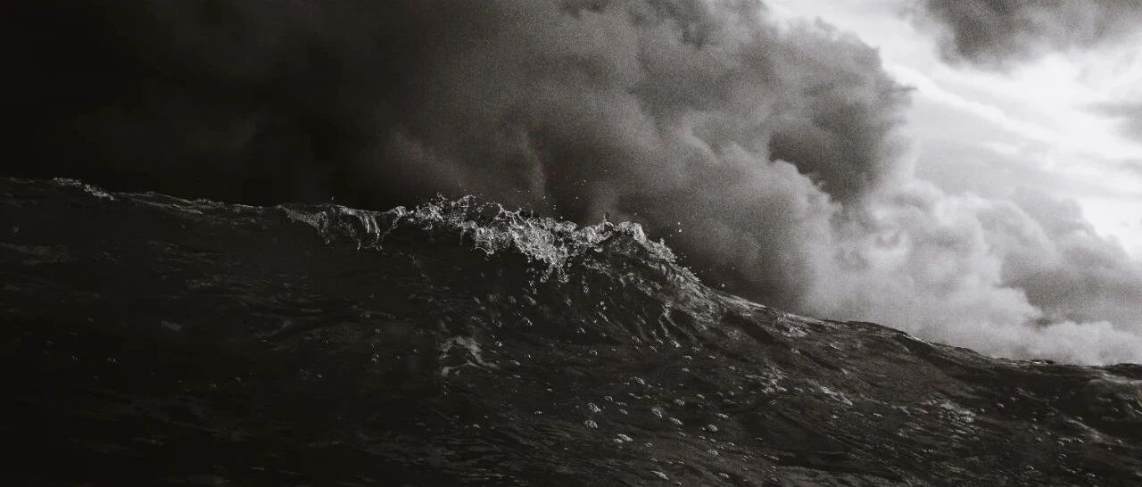 又崩了！700亿芯片大牛股跌停，13万股民心态炸了！发生了什么？