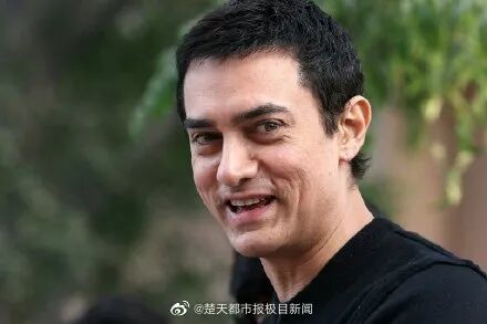 谈笑读报：张文宏：没接种疫苗的人会吃亏！武汉将确保…限高令”成了“稻草人”？(图10)