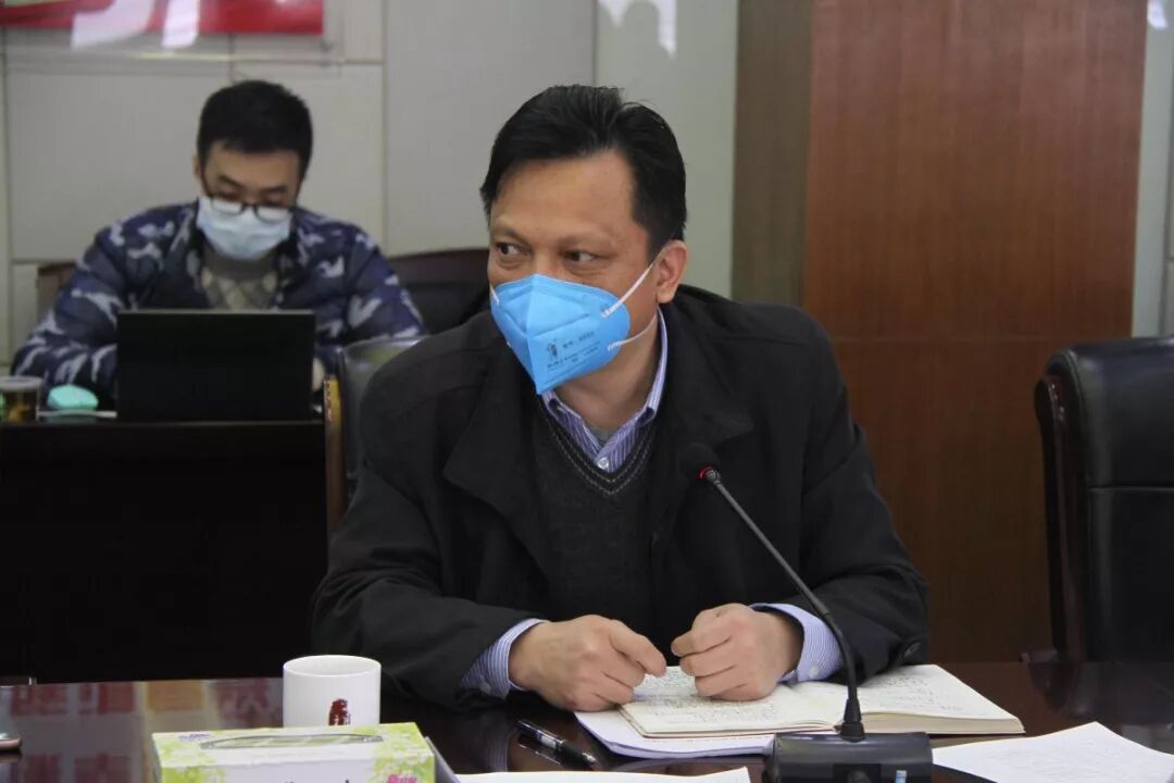 手把手指导复工祖庙街道班子成员与主要商业体挂钩结对