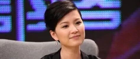 东方卫视前一姐陈蓉罕见现身！自曝近况不错，祝大家元旦快乐