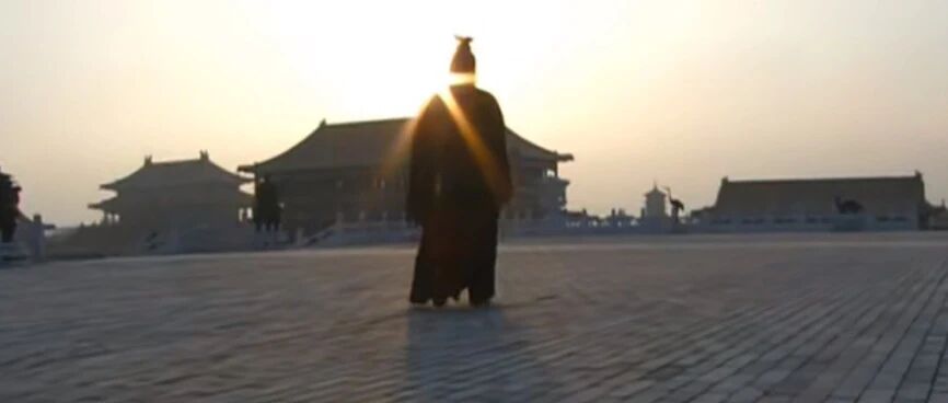 明朝最魔幻的葬礼：死了一个太子，埋了半个王朝