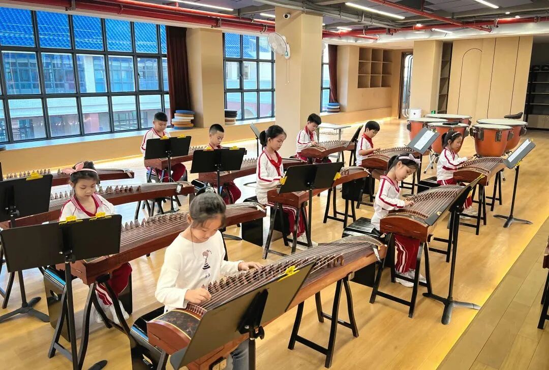 民辦廣州學校好進嗎_廣州十所最好民辦學校_廣州民辦學校好還是公辦好