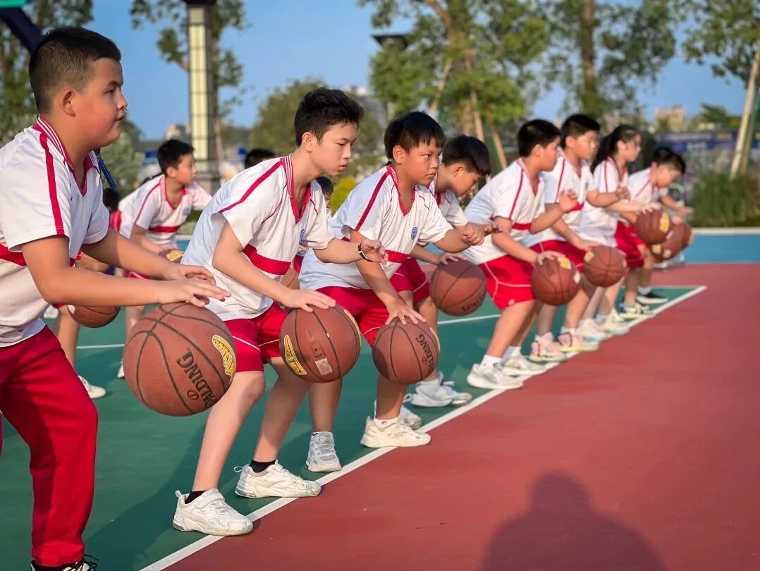 民辦廣州學校好進嗎_廣州民辦學校好還是公辦好_廣州十所最好民辦學校