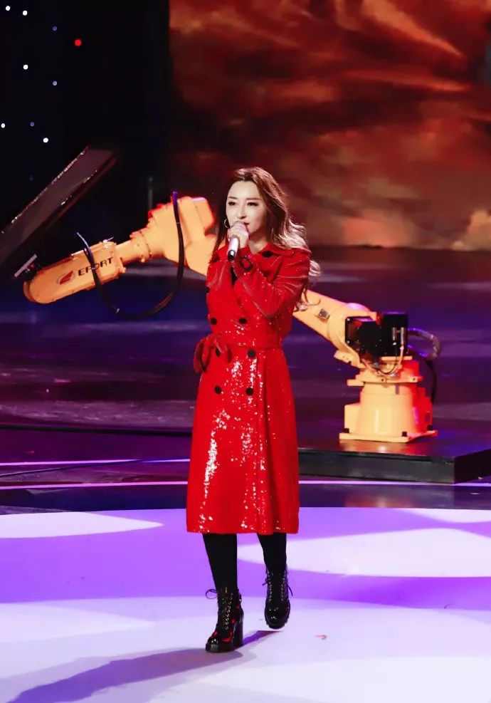 lac国际珠宝两次登上春晚星光大道总冠军歌手金美儿的珠宝观是怎样的