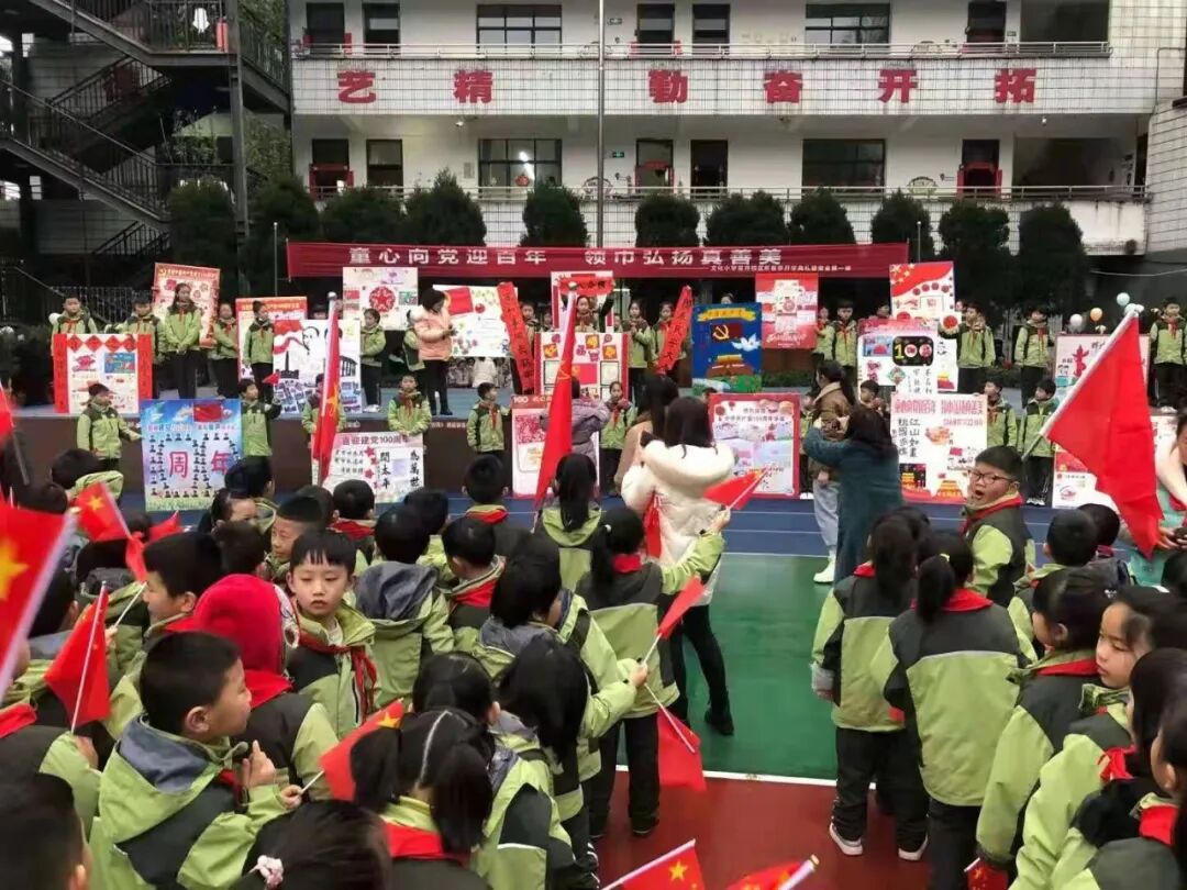 �����ޡ������������˵�����Ȧ��������